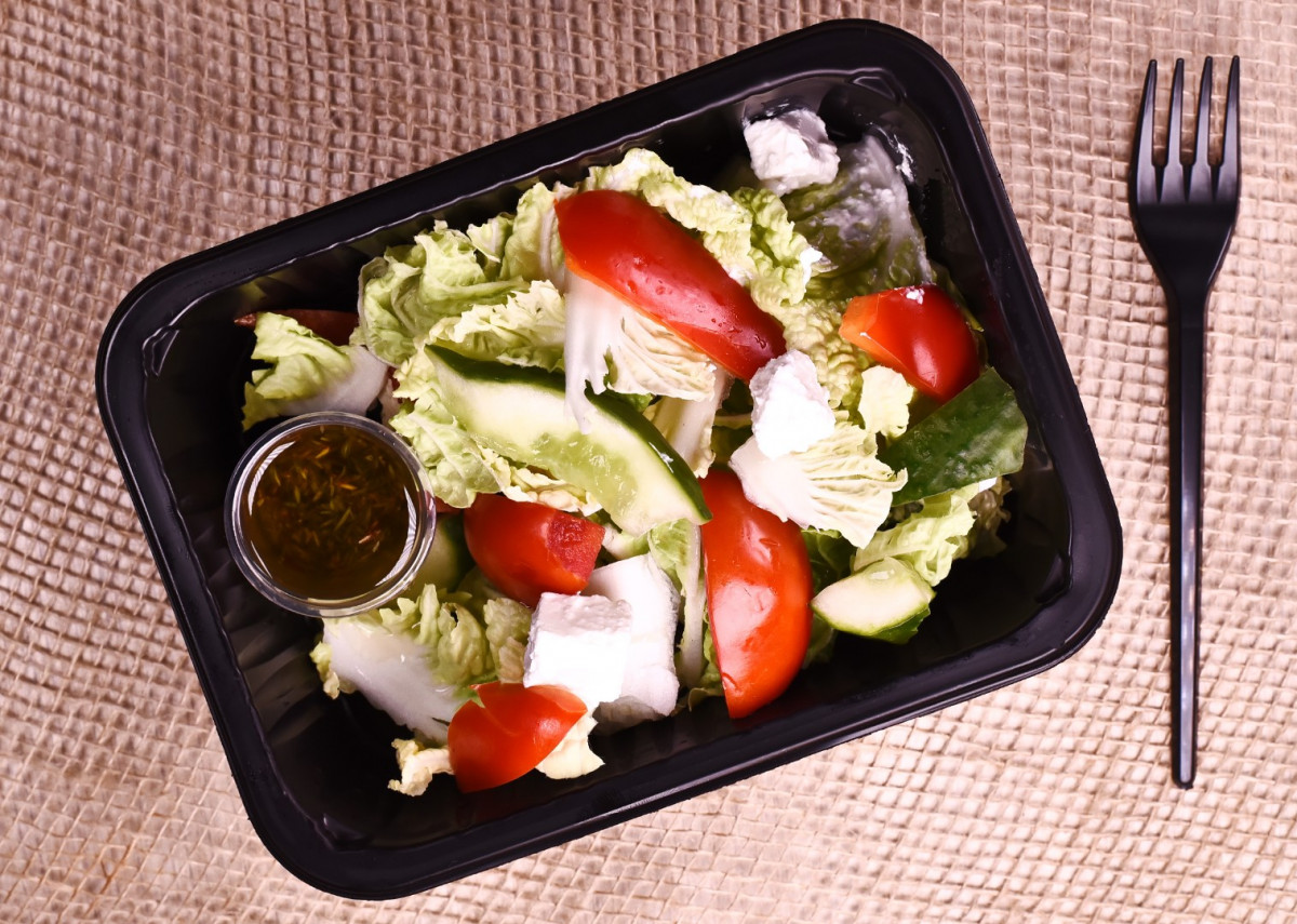 Salat-s-dostavkoj